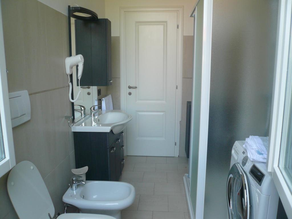 Apartamento Casa Beatrice Oliveto Lario Habitación foto