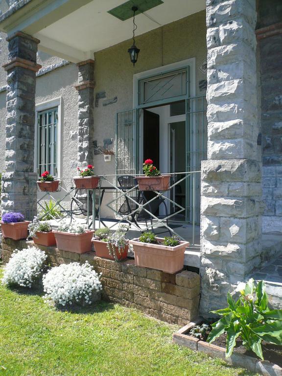 Apartamento Casa Beatrice Oliveto Lario Habitación foto